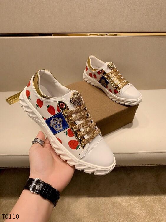 VRC Sneakers Medusa