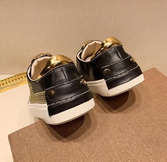 VRC Sneakers