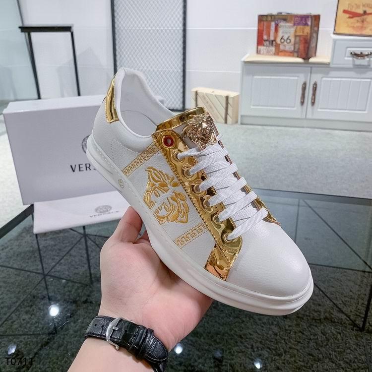 VRC Sneakers
