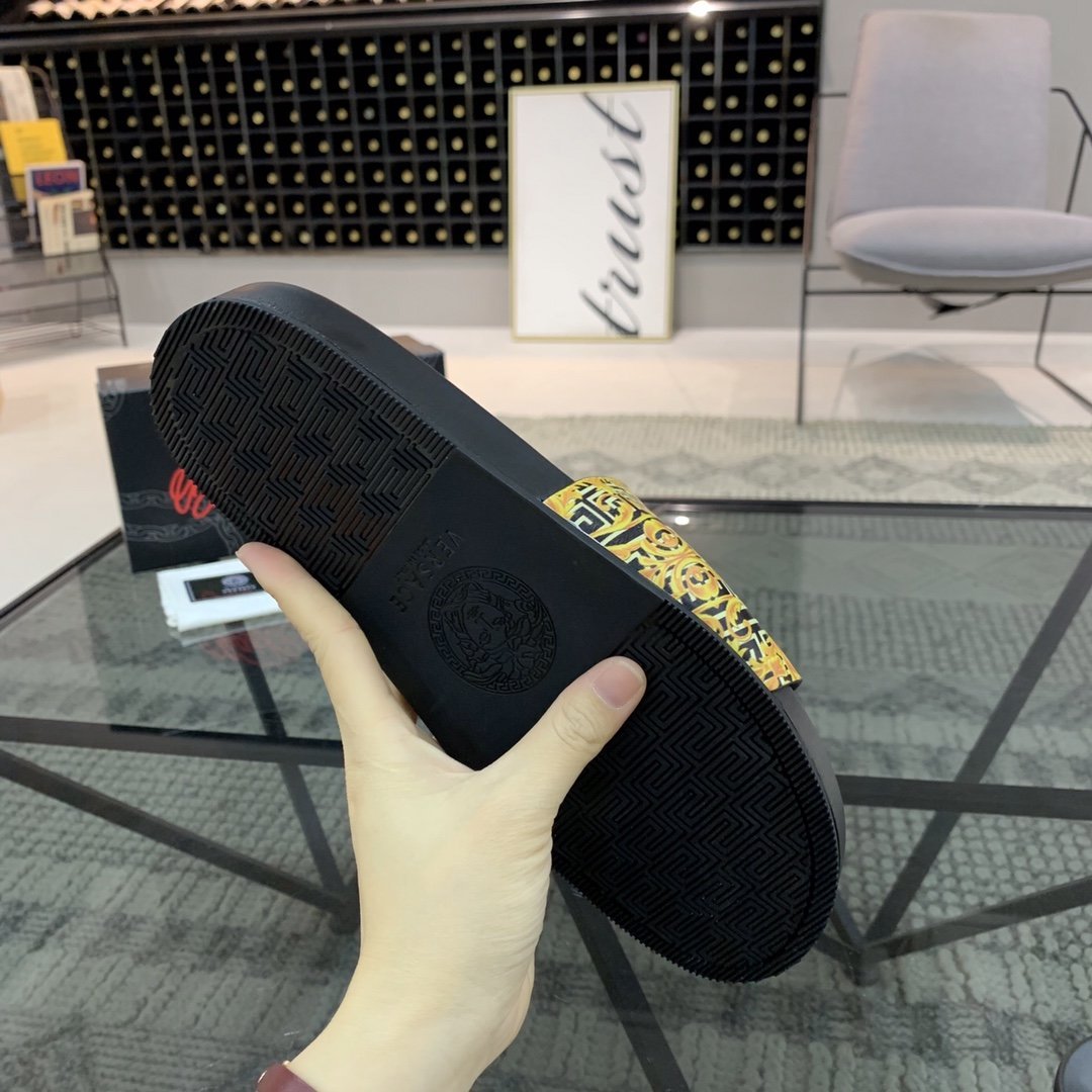 VRC Slippers