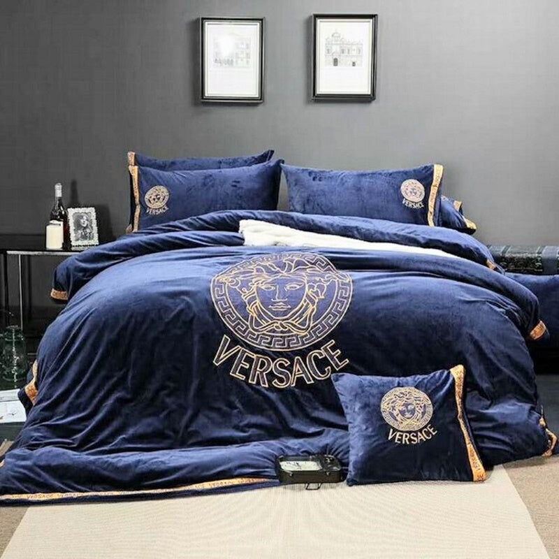 VRC Bedding Set
