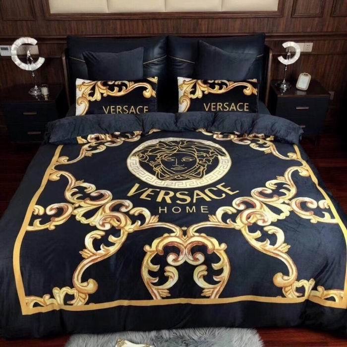 VRC Bedding Set