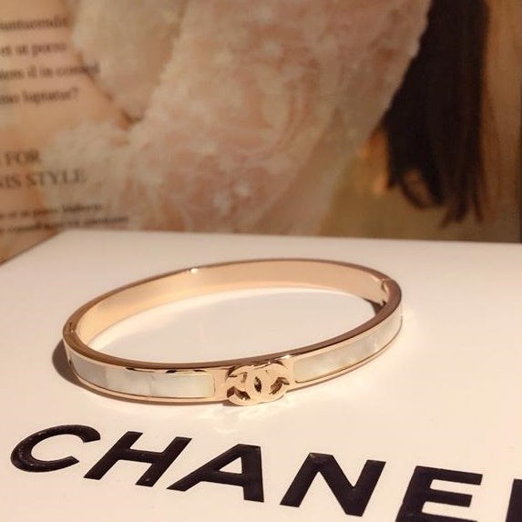 Chl Bracelet