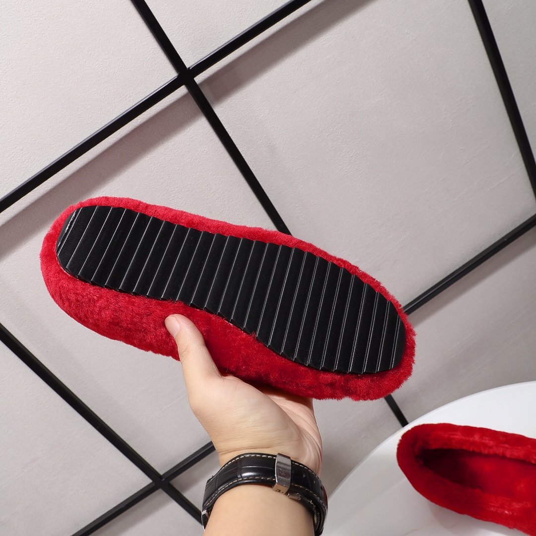 SNBAL Mule Fur Red