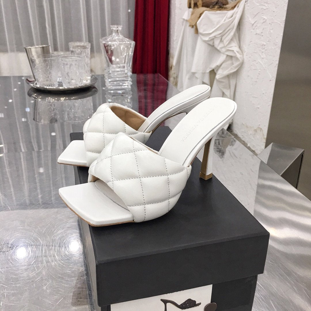 Bot Venet Shoes White Heels Padded