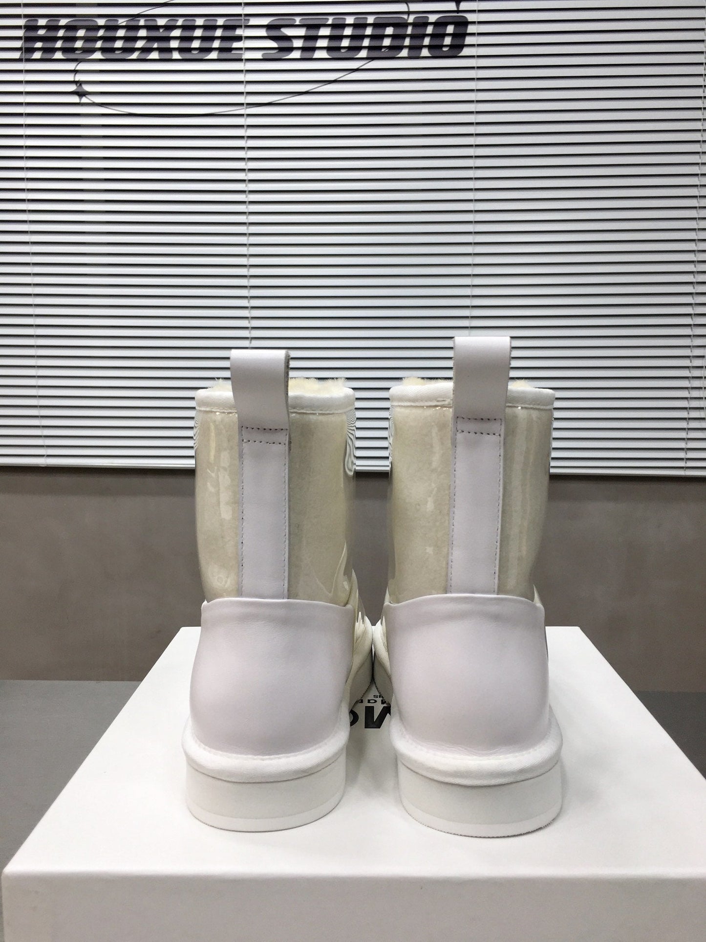 CHL UGG Boots 2 Color 's