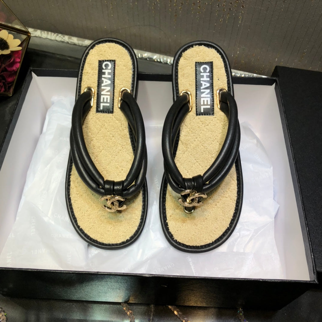 CHL Slippers Chain 2 Color 's