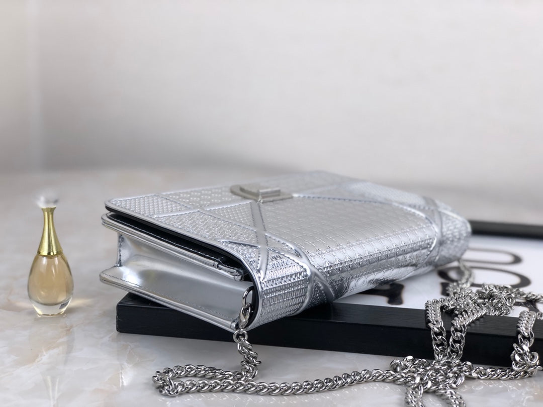 CHD Wallet on Chain Bag 20 cm 3 Color 's