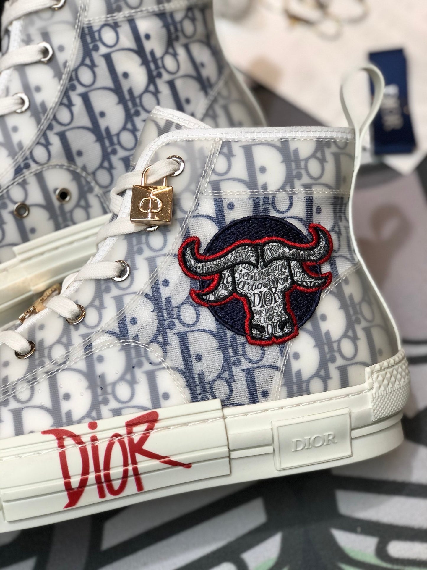 CHD Sneakers High