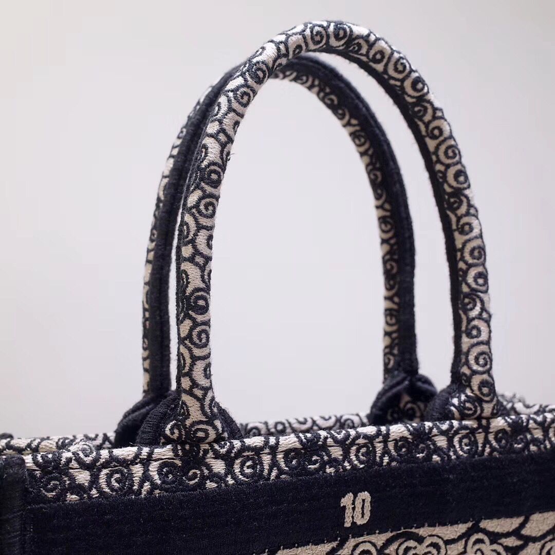 CHD Bag Embroidered Small Black