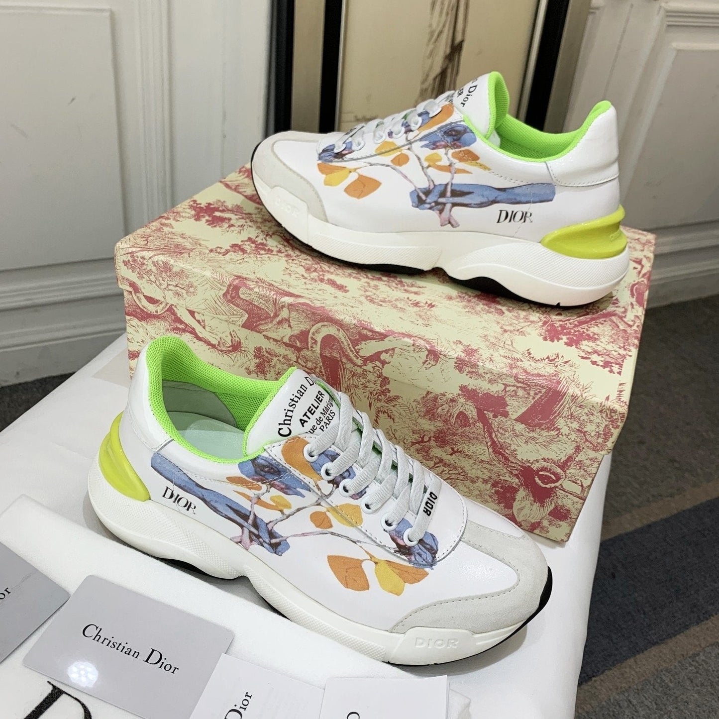 CHD Sneakers