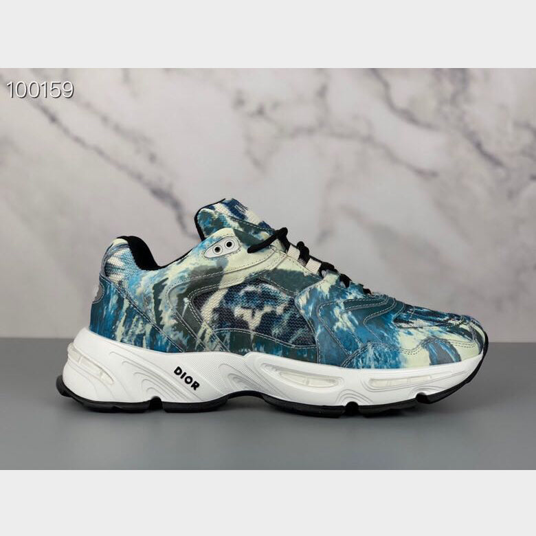 CHD Sneakers