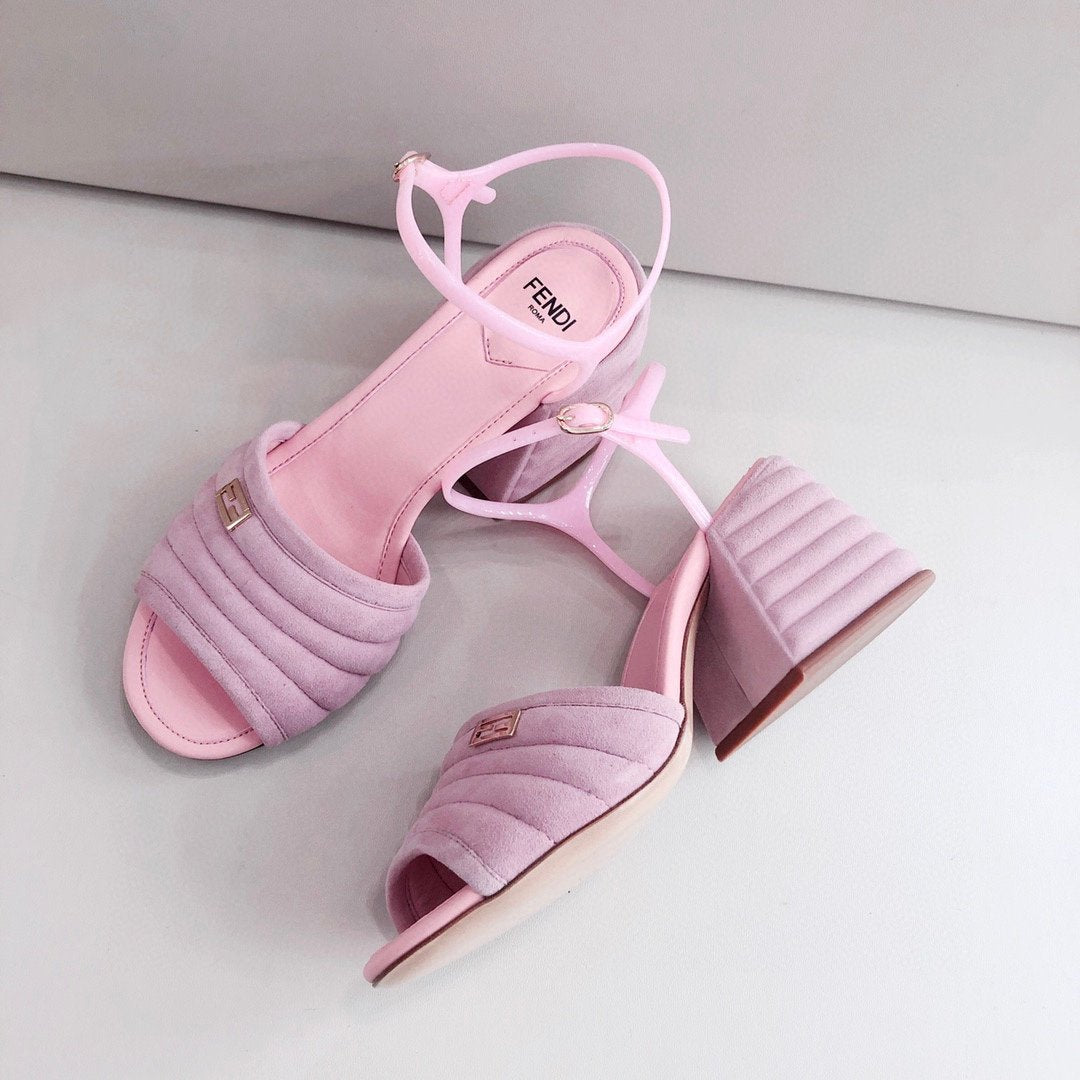 GU Sandals Suede Pink