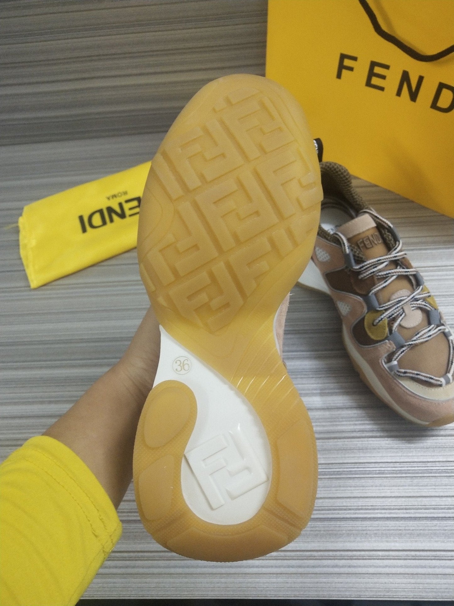Fen Sneakers Pink Yellow