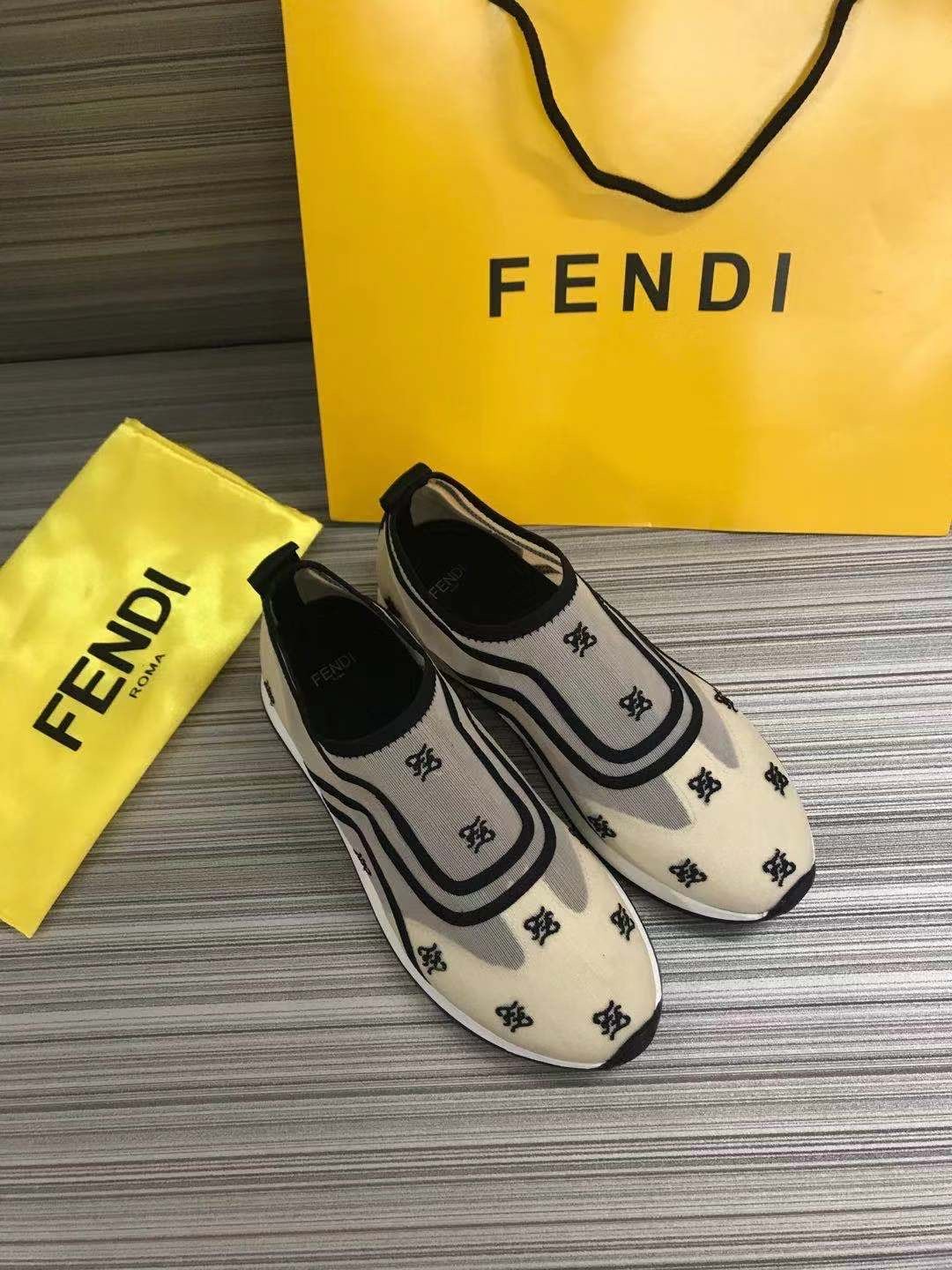 Fen Sneakers Grey Beige