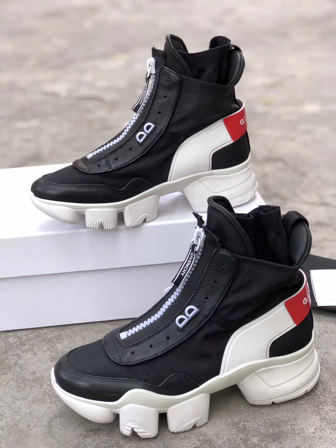 Givenjy Boots Zipper White