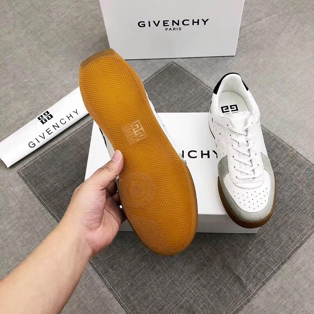 Givenjy Sneakers White