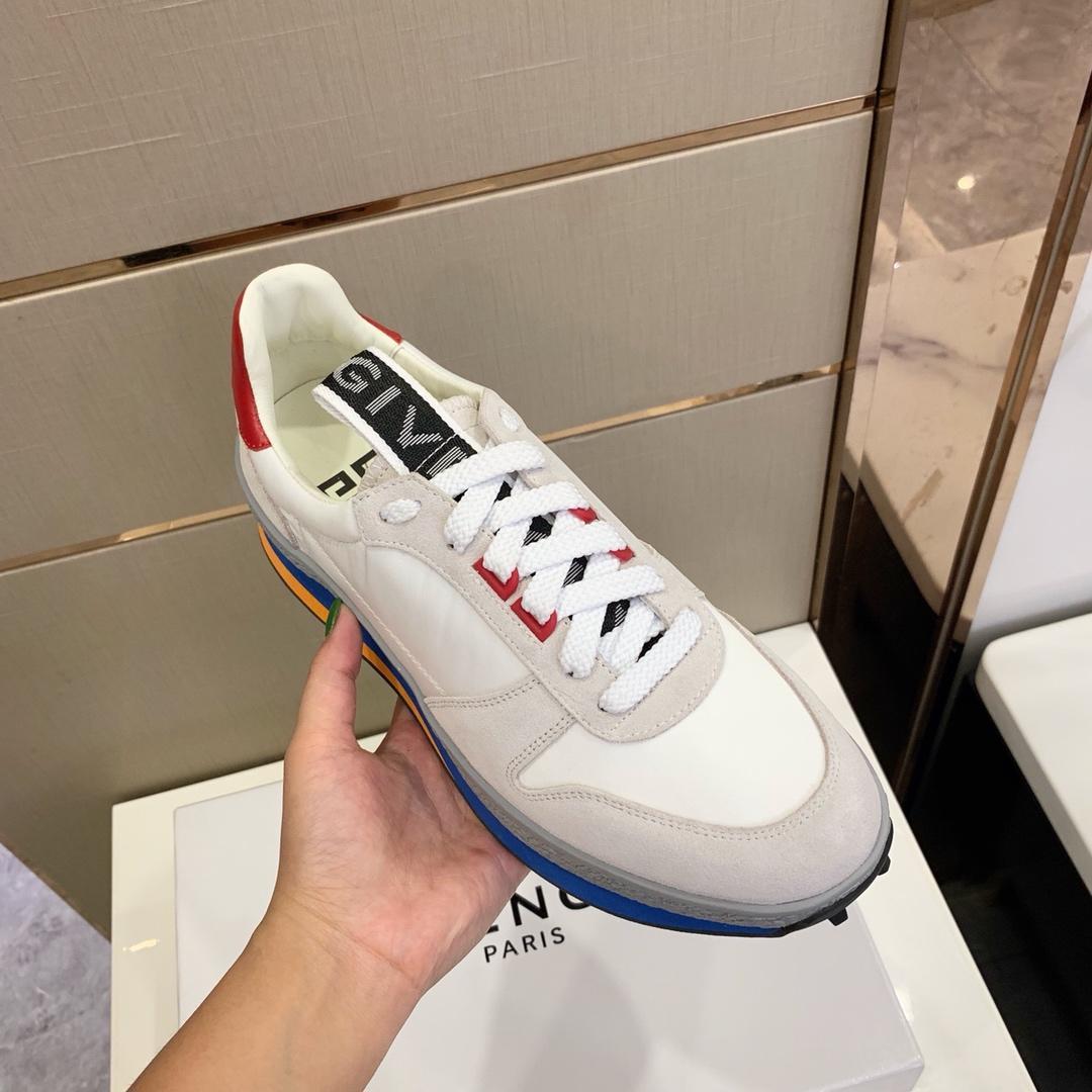 Givenjy Sneakers
