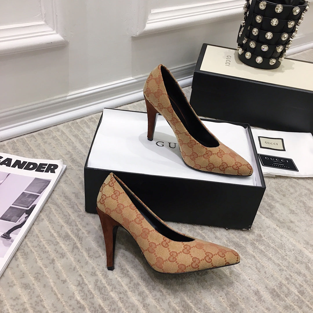 GU Shoes Monogram