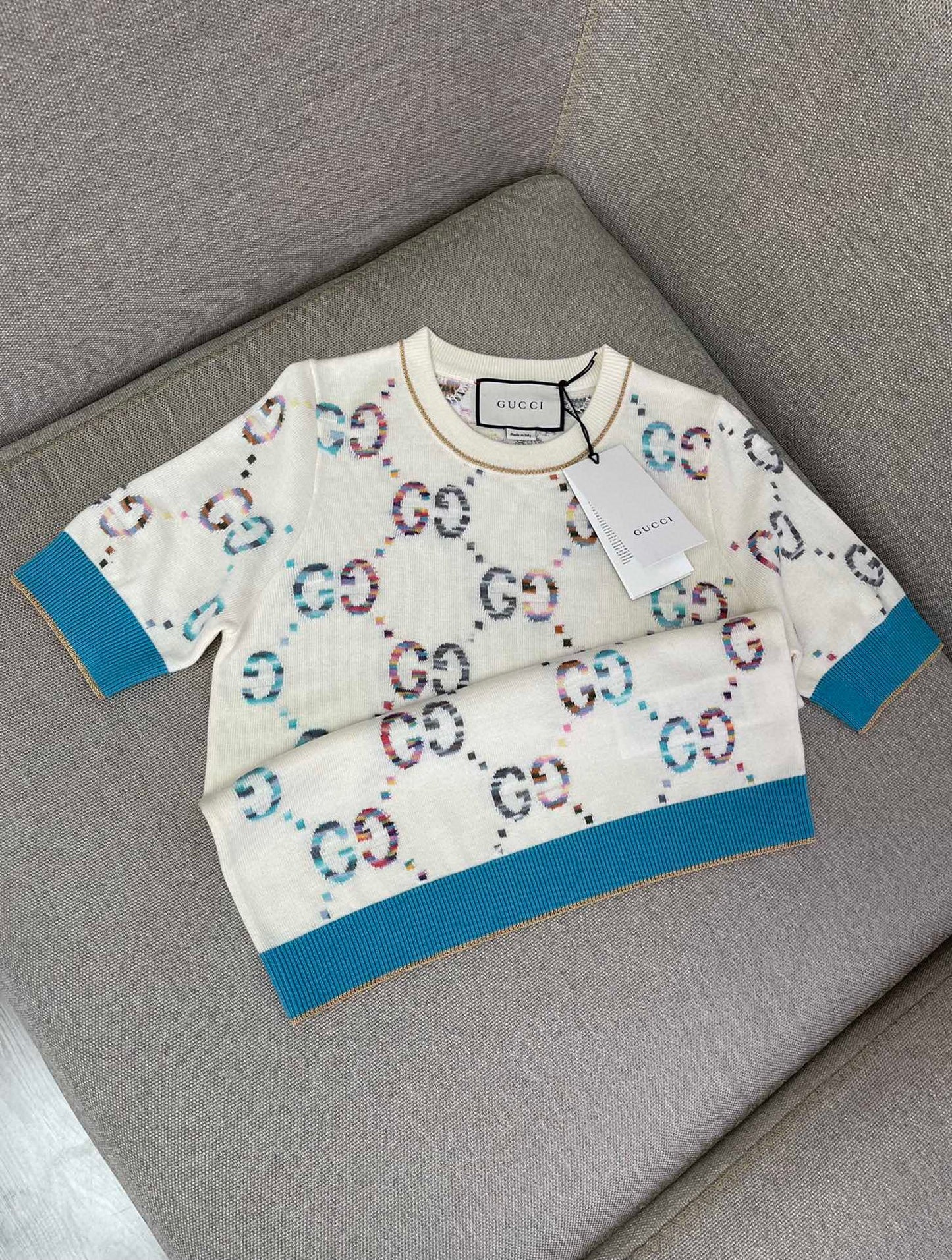 GU Sweater Woman knitted top 2 Color 's