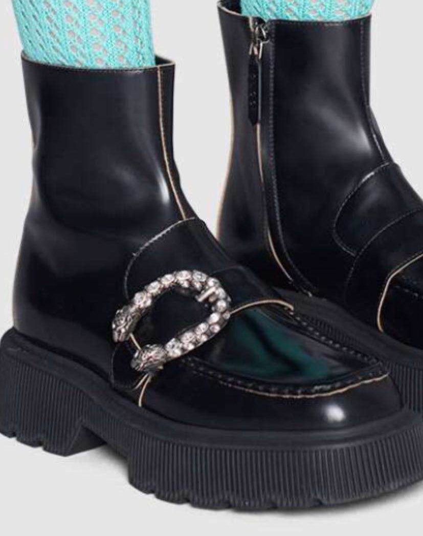 GU Boots Black