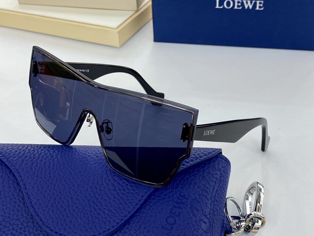 LOEVE Sunglasses 3 Colors