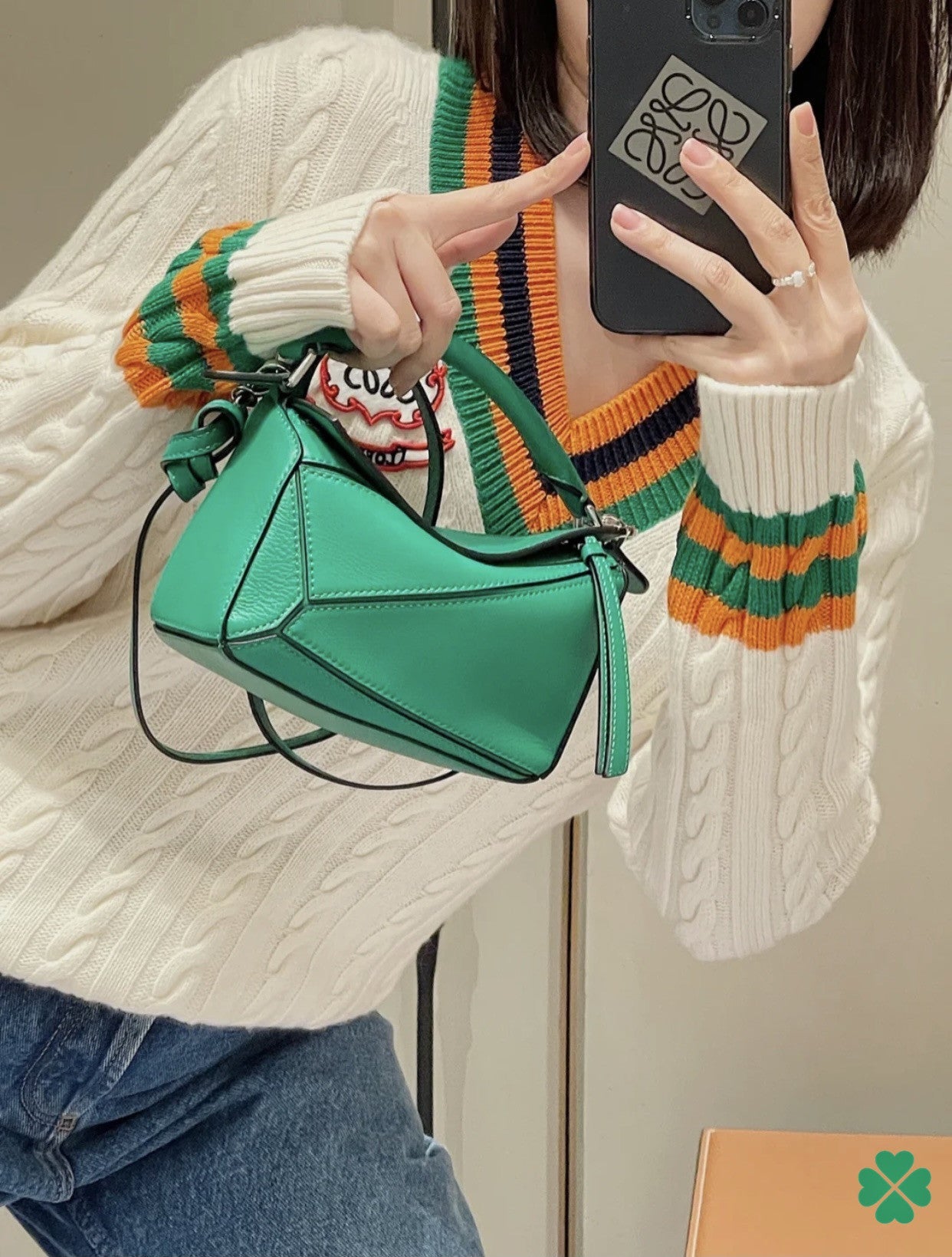 LOEVE Sweater Woman 2 Color 's