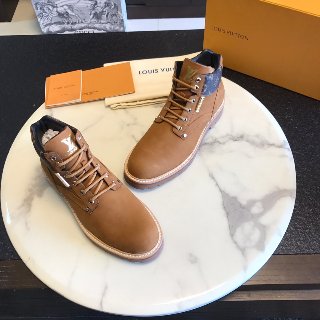 LU Boots Monogram