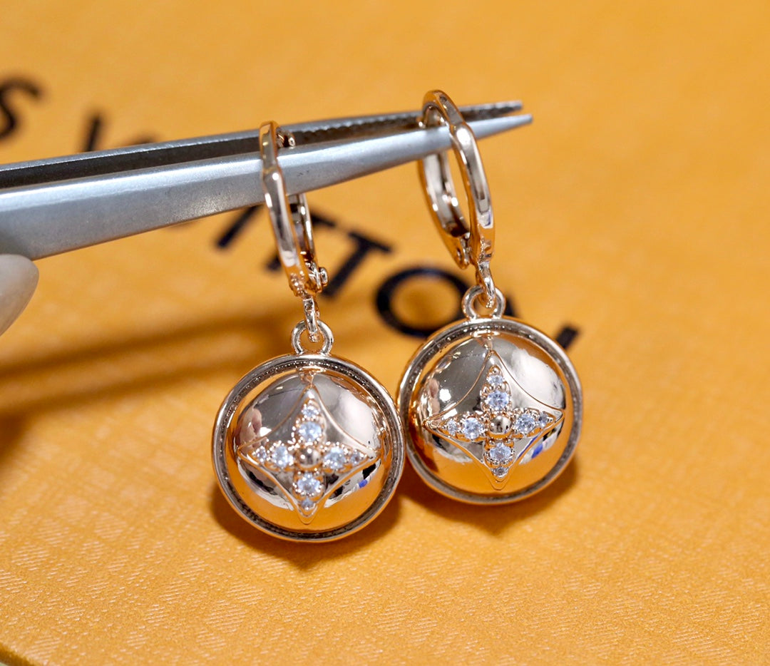LU Earring 3 Color 's