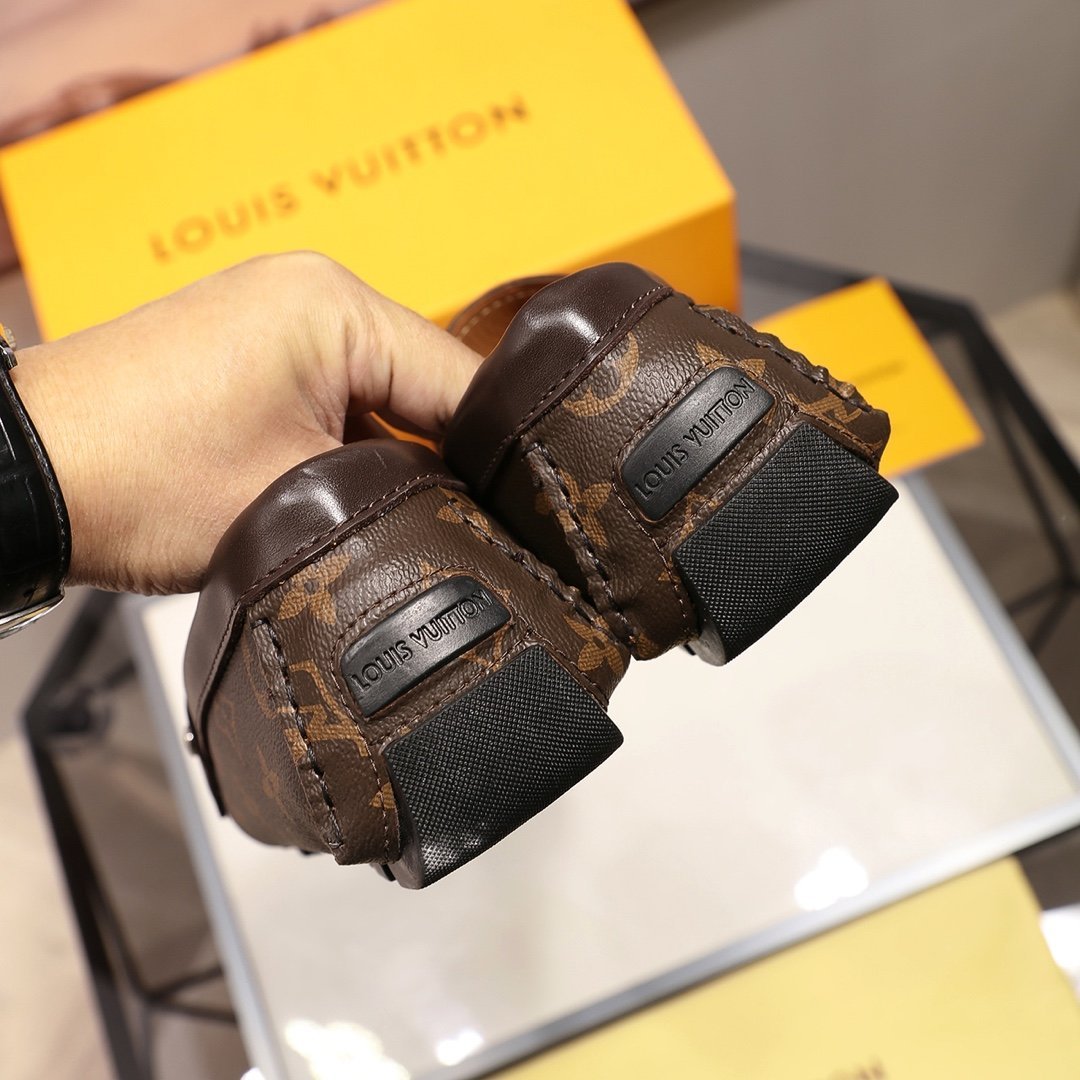 LU Shoes Moccasin