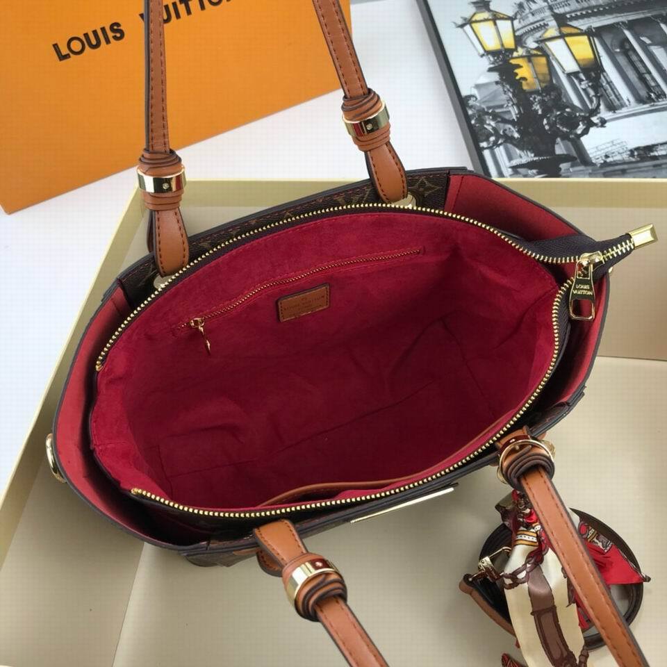 LU Bag Tote