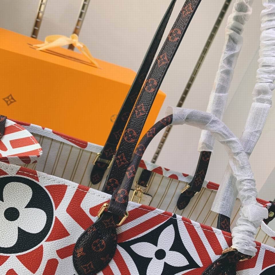 LU Bag Tote Bag