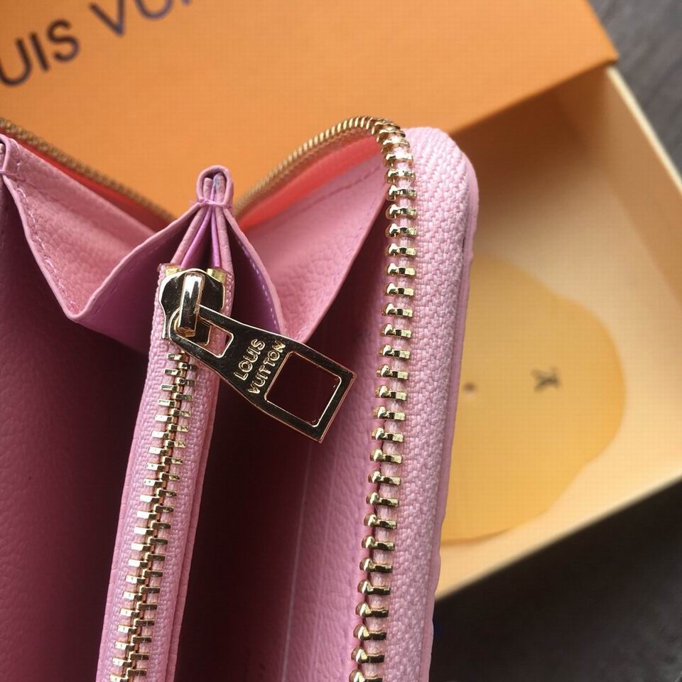 LU Wallet Pink