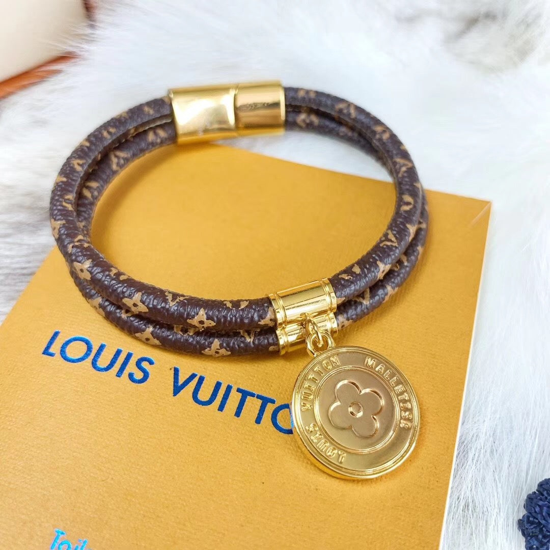 LU Bracelet