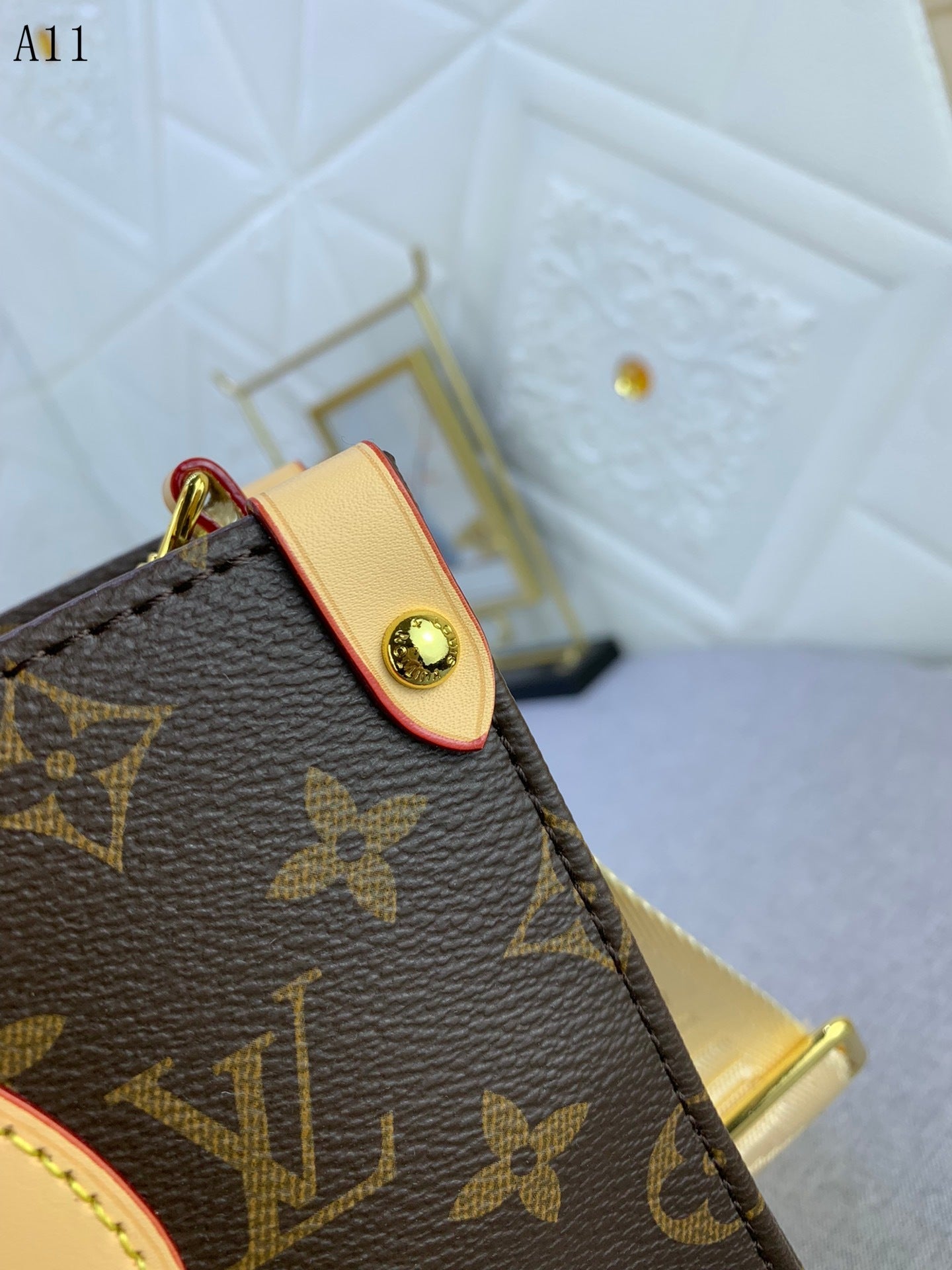 LU Bag On the Go 25 Cm