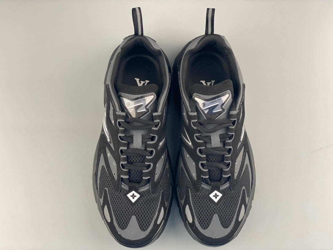 LU Sneakers Runner