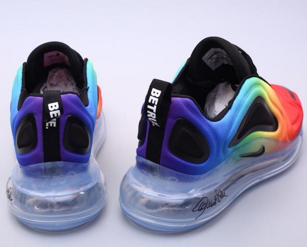 N*ke Max Sneakers 720