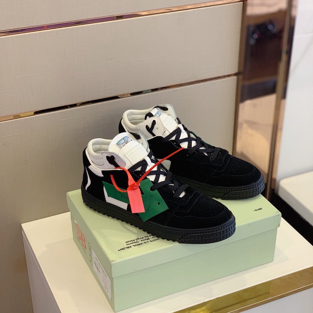 Off Wite Sneakers