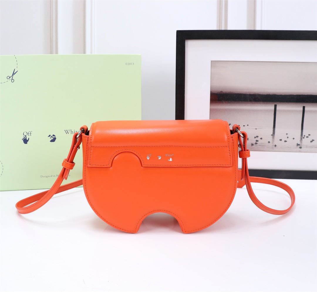 OFF WITE Bag 24 cm