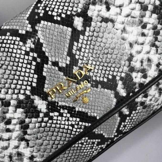Prd Bag White Python Pattern