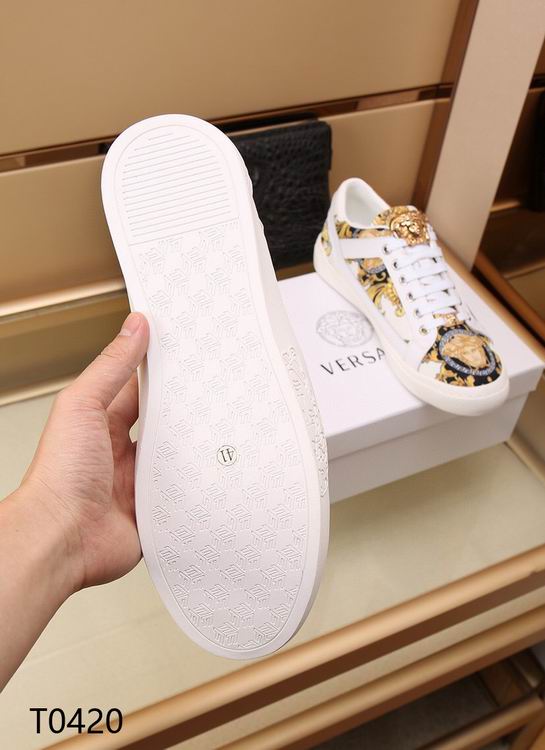 VRC Sneakers Medusa