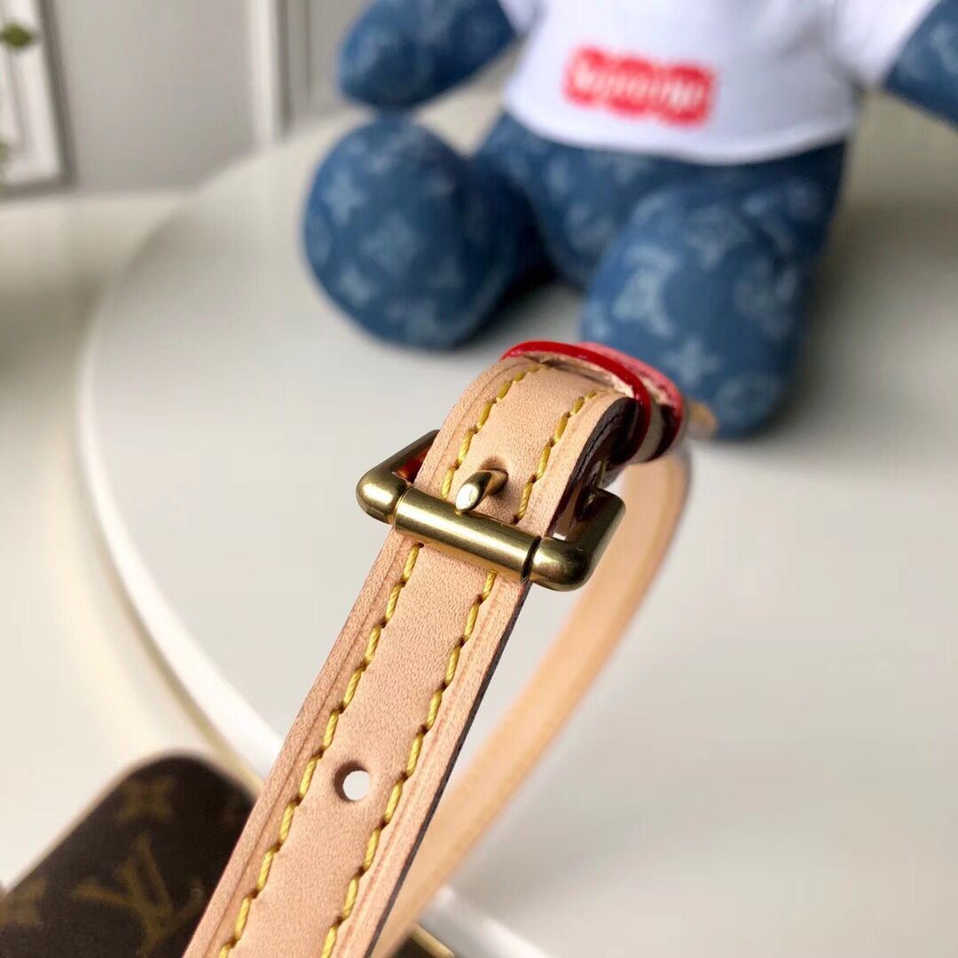 LU Bag Belt