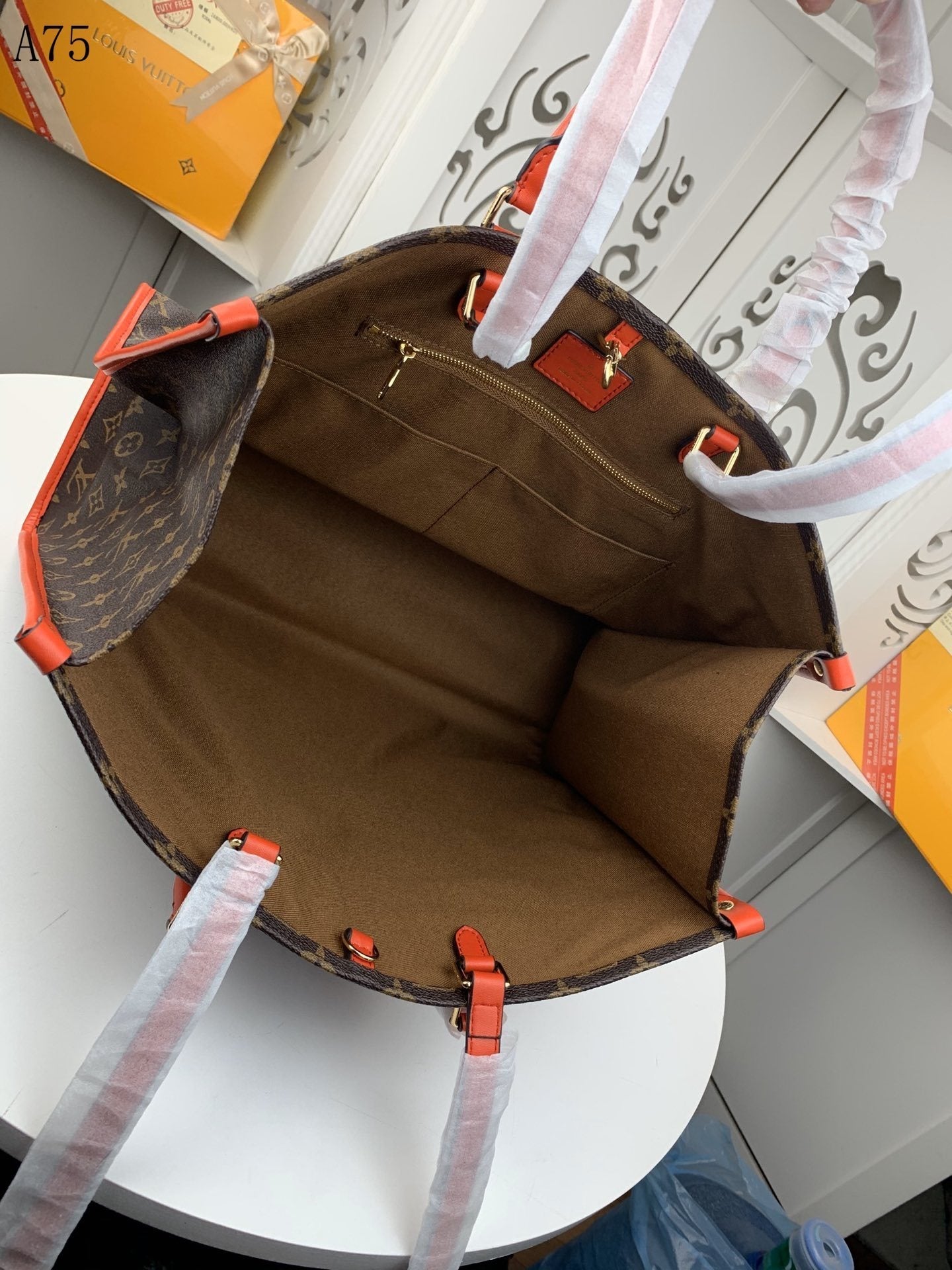 LU Bag Mono Red