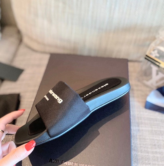 WANG Slippers Flat