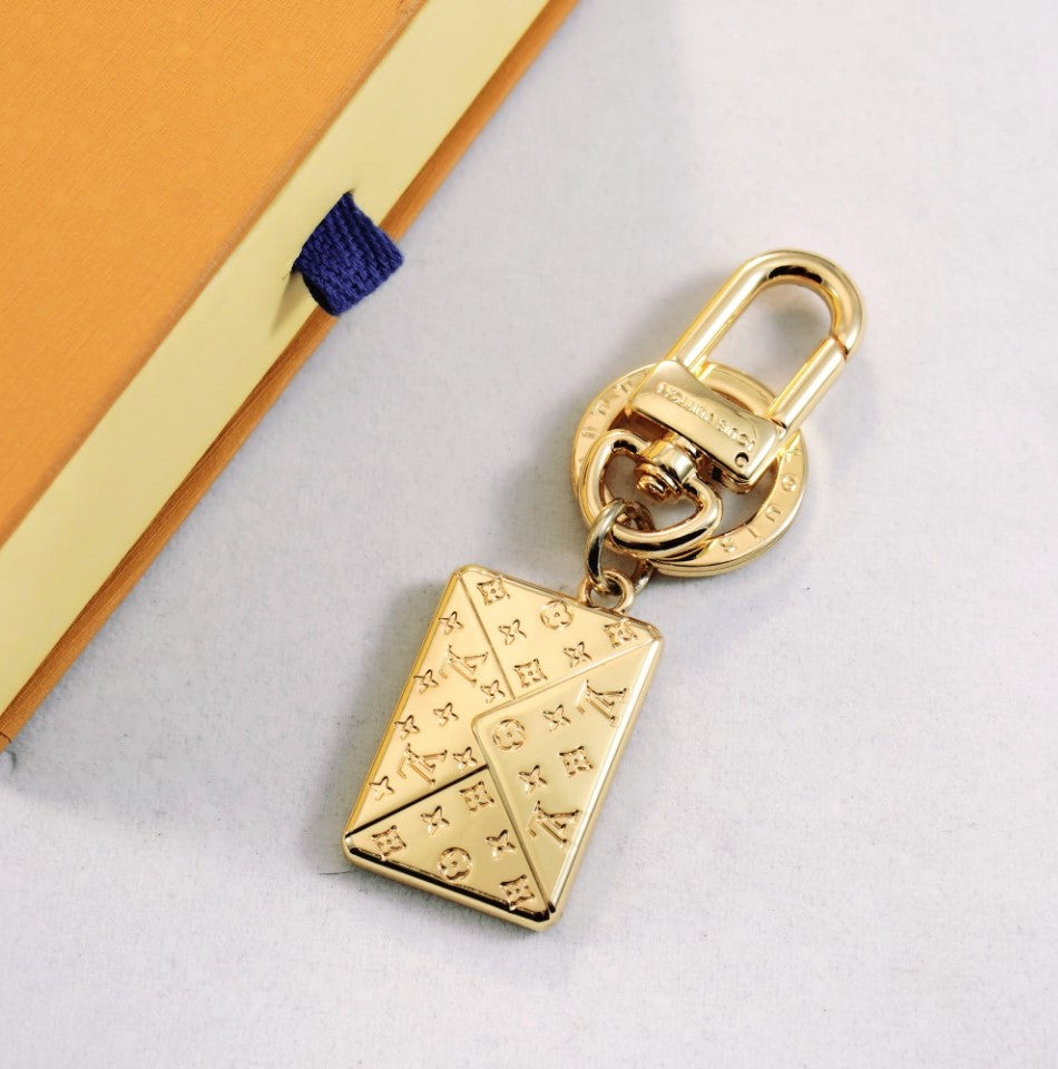 LU Key charm SALE-min order required