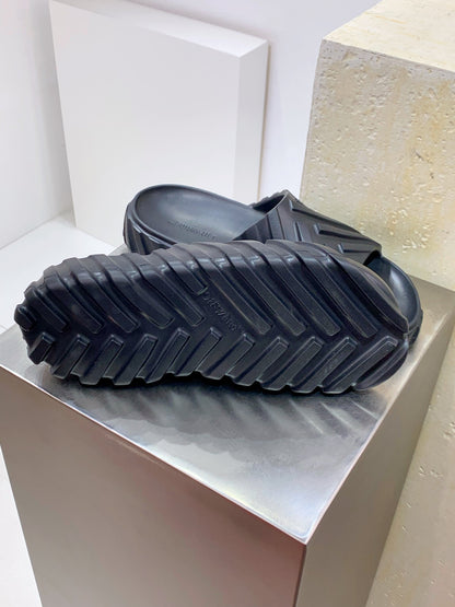 OFF WITE Slippers Man