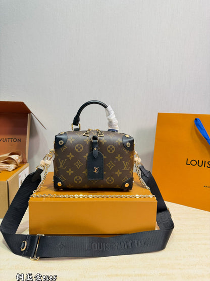 LU trunk  Bag 19 cm