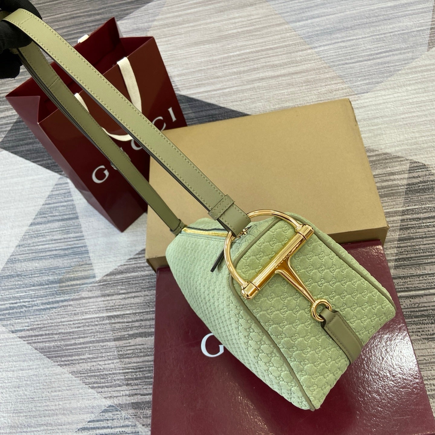 GU  bag new season