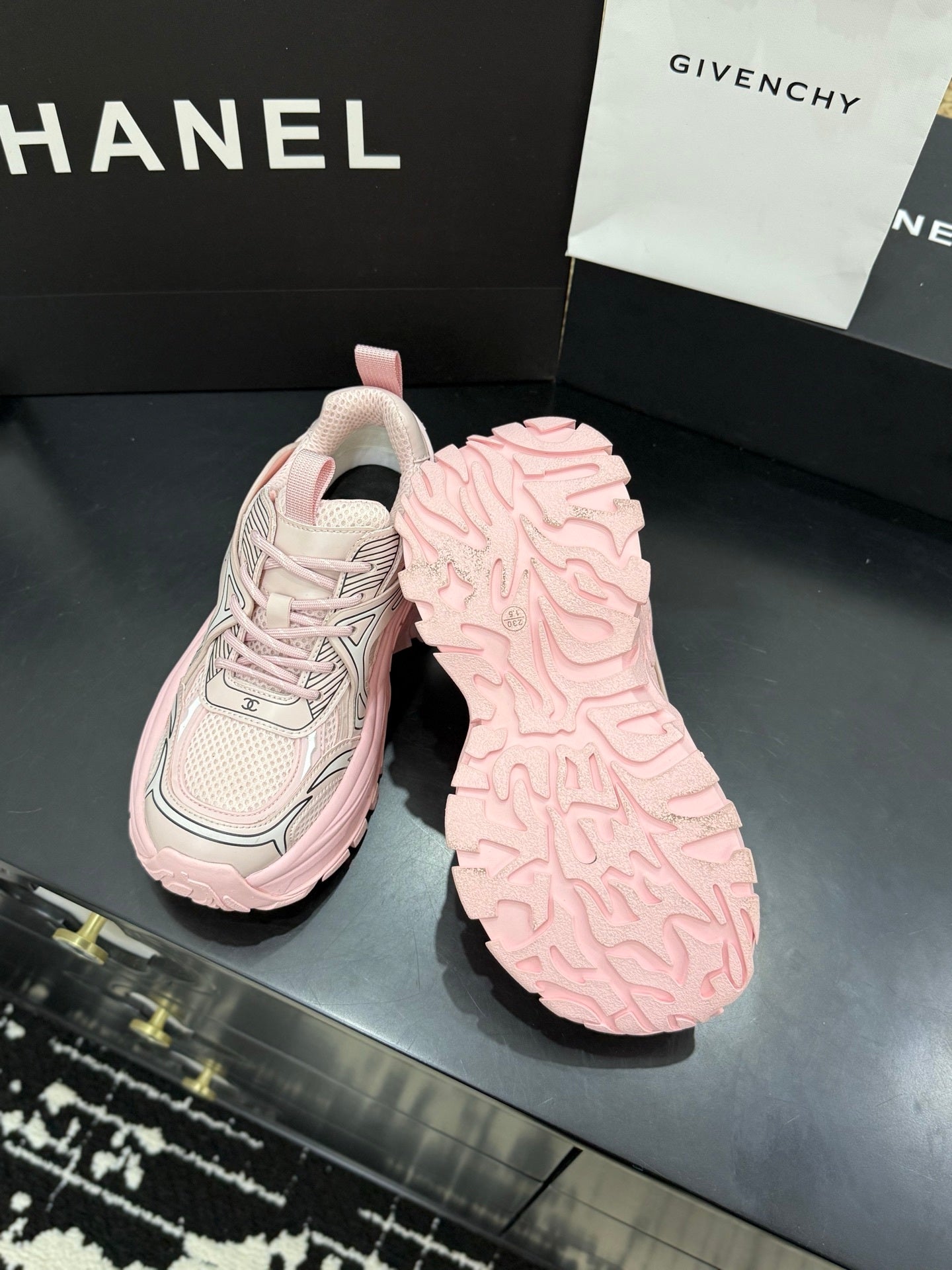 CHL Sneakers Woman 2 Color 's