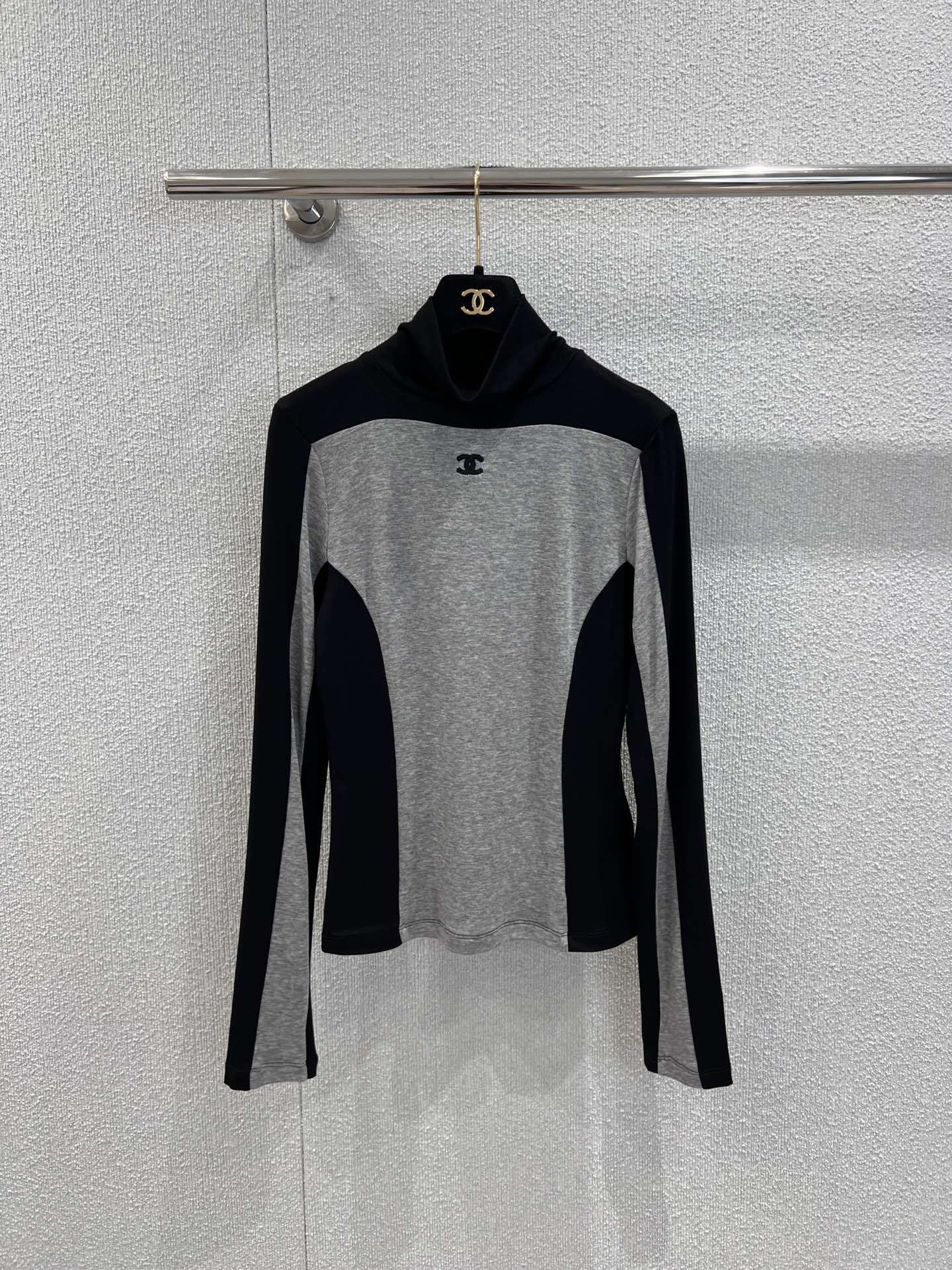 CHL Sweater 2 Color's